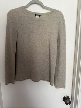 J Crew - Women’s Crewneck Cashmere Blend Sweater - Medium